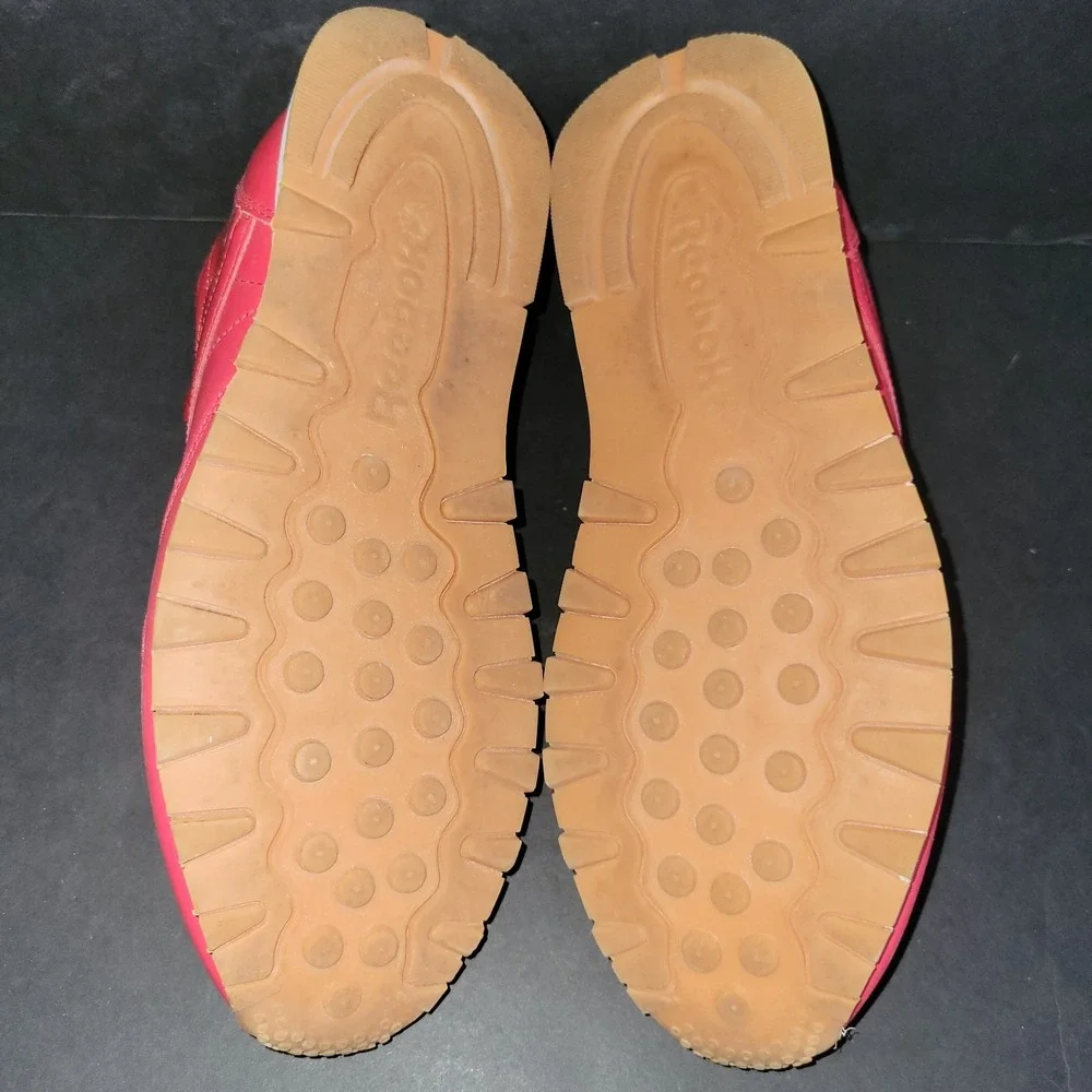 Reebok Classic‎ Leather Gum Bottom Shoes Men's Size 11 Red GY3601